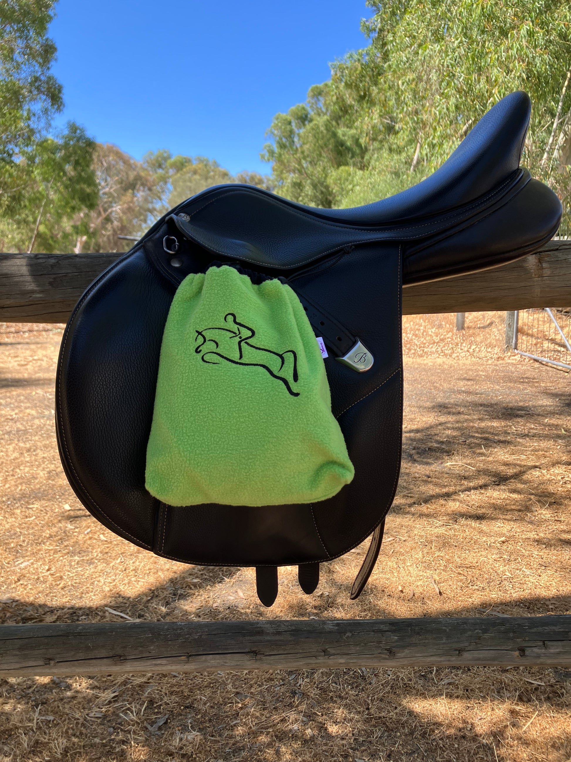 apple green fleece with show jumping embroidered horse